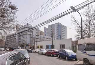 中耳负压治疗仪还用手术吗